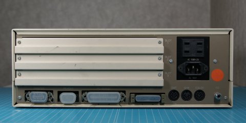 PC-8801mk2 背面