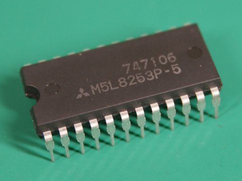 M5L8253P-5