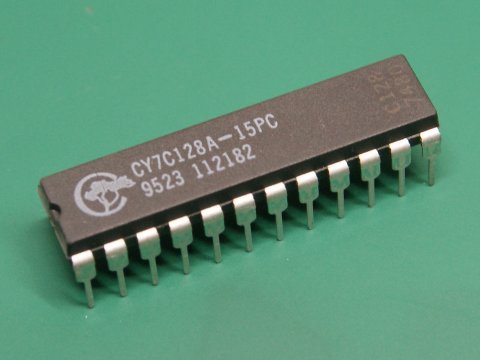 CY7C128A-15PC