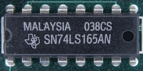 038CS