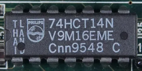 74HCT14N