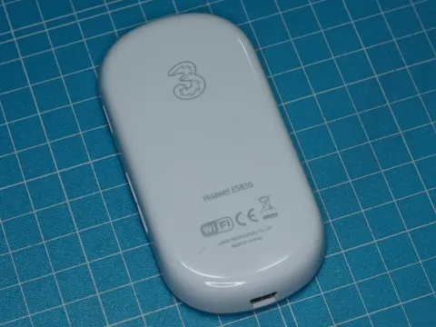 E5830 裏側 写真